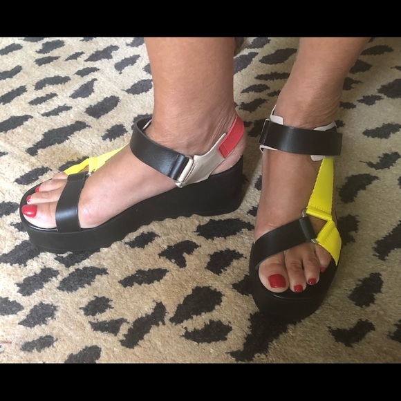 Steve Madden Funnel Multi New in Box 9 - Picture 2 of 6